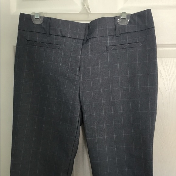 Van Heusen Straight Fit Super.Stretch Straight Leg Pants Size 10 - Picture 8 of 8